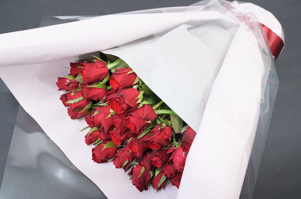 【ラッピング付】生花 ピンク バラの花束 30本 日付指定可能 薔薇 ローズ ギフト プレゼント ラッピング インテリア お花 フラワー  H193-018