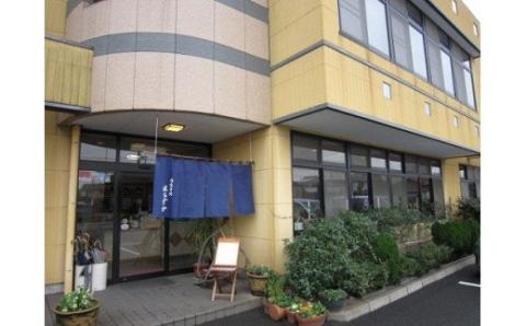 【12月24日受付分まで年内発送】鰻料理専門店「うなぎ処はちすか」お食事券 2枚 8000円分 国産 日本料理 うなぎ 蒲焼 白焼き 肝 出汁 うな丼 うな重 上うな重 ひつまぶし 食事 券 チケット うなぎ屋　H026-034