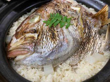 創業大正九年　日本料理小伴天　季節の会席ペアチケット　H007-107