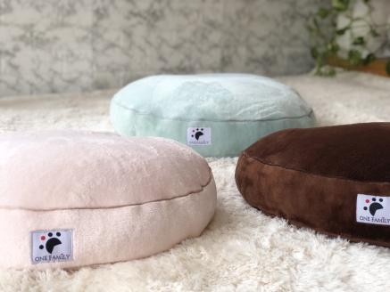 【たっぷり!!リアルダウン使用】円形タイプ ペット用 羽毛クッションセット ペットベッド 犬や猫が大好き!! H162-032