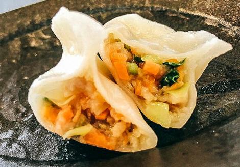 お試し 居酒屋のおかあちゃん手作り もちもち福刻餃子 20個 碧南産にんじん入り　H136-036