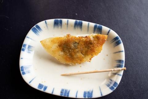 居酒屋のおかあちゃん手作り ひと口味噌ぎょうざ　100個(20個×5袋)　H136-033