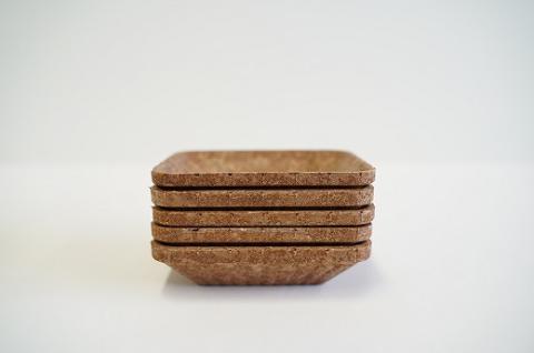 食べる器【e-tray/イートレイ】角皿小タイプ 15枚入(プレーン味)　H068-043