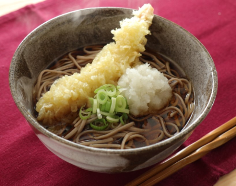 【12月24日受付分まで年内発送】おいしいそばつゆ大賞2023第1位 グランプリ獲得！七福醸造が本気で挑戦した辛口そばつゆ 日本のつゆ300ml 2本セット つゆ  そば 蕎麦 そうめん ざるそば かつお節 しょうゆ 出汁 だし 年越し H001-083