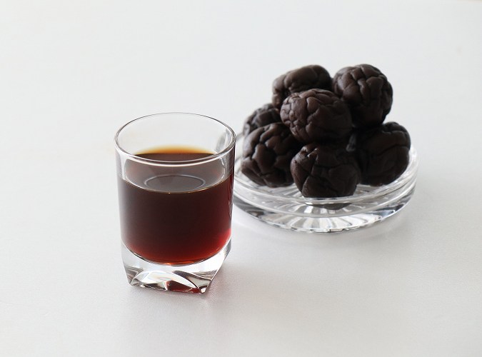 『長期熟成梅ドリンク 18years』 300ｍｌ１本 国産梅 無添加 こだわり 飲料 18年以上 熟成 エキス 清涼飲料水 食前 シロップ アイスクリーム 七福醸造 H001-095