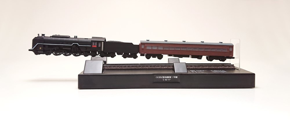【JR東海承認済】（数量限定）夢の超特急 宇宙(そら)へ 旧国鉄モデルのC62-17型つばめ フローティングモデル 蒸気機関車 国鉄 電車 磁気 鉄道 モデル 特急 銀河 つばめ SL 数量限定 H060-023