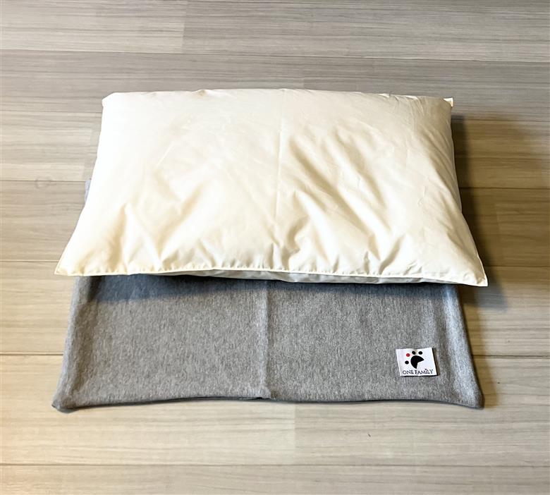 【たっぷり!!リアルダウン使用】ペット用　羽毛クッションベッドセット　犬や猫が大好き!!　ペットベッド　H162-041