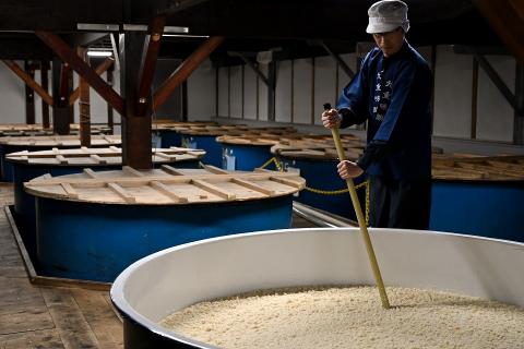 【12月22日受付分まで年内発送】三河みりん みりん 本みりん 500ml 3本 計 1.5L 九重櫻 全国酒類品評会 名誉大賞 受賞 九重味淋 江戸時代 創業 昔ながらの製法 じっくり 醸造 原材料 厳選 国産 もち米 自然な甘み 豊富なうま味 料亭の味 料理 調味料 愛知県 碧南市 送料無料 H002-082