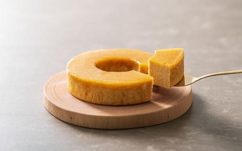 【12月23日受付分まで年内発送】 〈TBS「バナナマンの早起きせっかくグルメ!!」で紹介されました〉 【極上スイーツ】みりん屋さんのバームクーヘン＆本みりんのギフトセット お菓子 洋菓子 調味料 九重味淋 醸造のまち碧南 H002-086