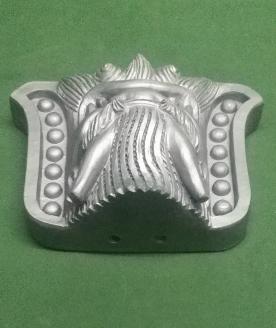 伝統工芸士の鬼師が作る守護鬼瓦シリーズ 疫病退散 守護鬼面 4寸(12cm)　H064-022