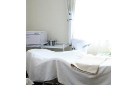 アロマdeかっさトリートメント（上半身）６０分 利用券（１名様１回分)　エステ かっさ リラクゼーション ボディ マッサージ 癒し デトックス サロン プライベート　H178-007