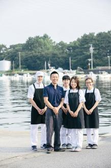 メディア紹介多数！大磯屋製麺所の熟成焼そば（深蒸し仕立て） 20食(中太麺) 特製ソース1本・ナポリタンソース1本付き H014-029