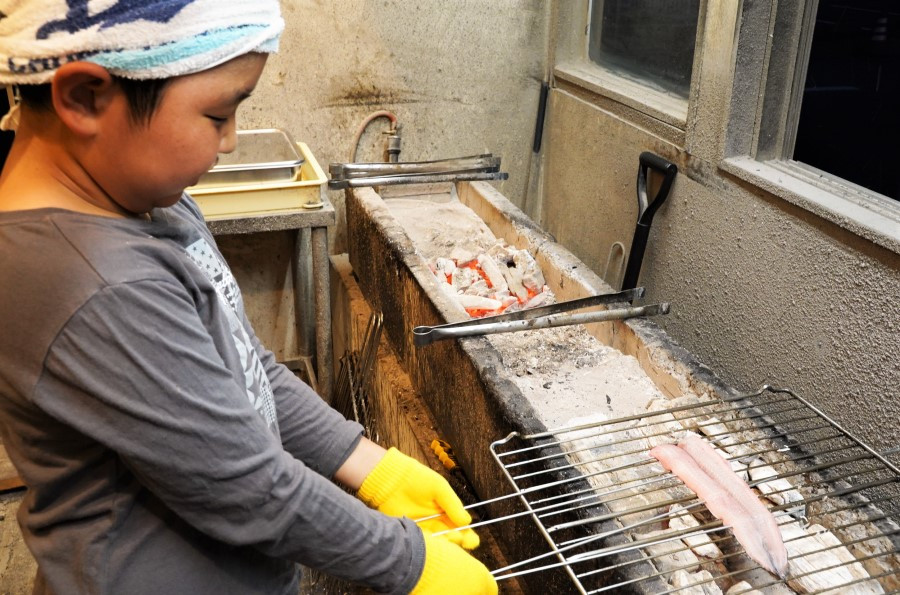 うなぎ職人体験　家族でうなぎを焼いてみよう　三河一色産 鰻 うなぎ 家族 体験 学習 勉強 知識 H189-009