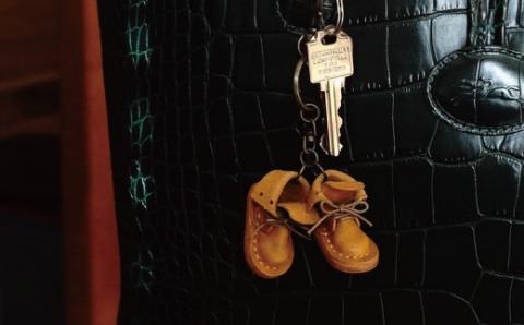 【5種より選べるツートンカラー】本革ミニチュアブーツキーホルダー ブーツ 革靴 キーホルダー 小物 レザー 牛革 革 日本製 ハンドメイド  H179-002