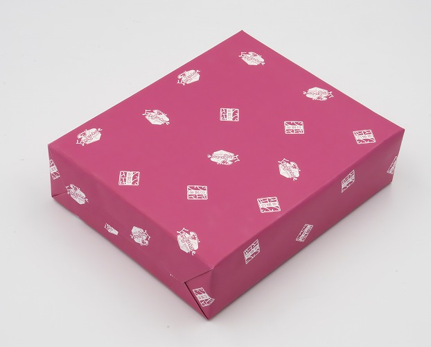 碧南銘産セット 伝統の木桶仕込みヤマシン白醤油と絶品白醤油マドレーヌの詰め合わせ 手土産 調味料 洋菓子 スイーツ 白醤油 碧南 セット コラボ H010-014