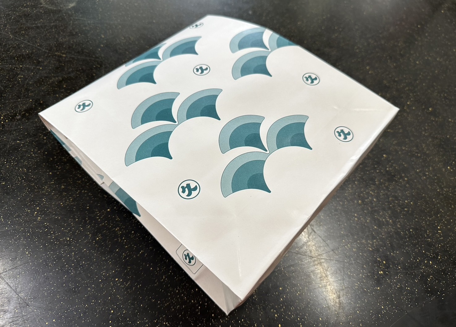 【数量限定】三河産 天然とり貝 計18枚（9枚×2パック）愛知県産 お刺身 冷凍 魚介類 海鮮 海の幸 寿司 国産 ご飯のお供 おつまみ グルメ やみつき H018-045