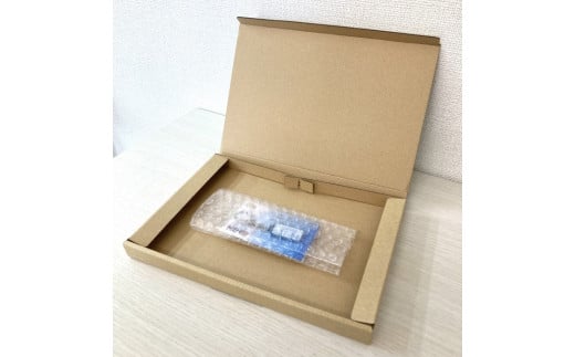 アルミアロイ カラーレスフレーム 【黄ナンバー】 カーナンバーキーホルダー あなたの自動車ナンバーをオール切削製メタルフレームで包み込みます！ 車 ミニチュア 軽自動車 最上級 かわいい 金属 合金 精密 こだわり オンリーワン 贈り物 父 母 プレゼント H084-046