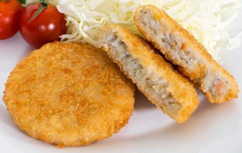 【12月24日受付分まで年内発送】しらす入りコロッケ30個！(6個/袋×5袋)【冷凍】 　H018-037