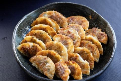 お試しセット 居酒屋のおかあちゃん手作り ひと口味噌ぎょうざ 30個(15個×2袋)　H136-034