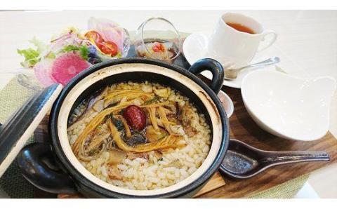 朝粥スープのセット（薬膳スープ、平飼い鶏スープ） 無添加 たまご 卵 鶏ガラ ミンチ スッポン 金針菜 百合 椎茸 クコの実 アンチエイジング デトックス効果 血行改善 脂肪燃焼　H080-030