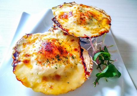 簡単調理！無添加 ホタテのチーズグラタン 6個 無添加 惣菜 洋食 おかず グラタン ホタテ 魚介 ホワイトソース モッツアレラ チーズ　H080-033