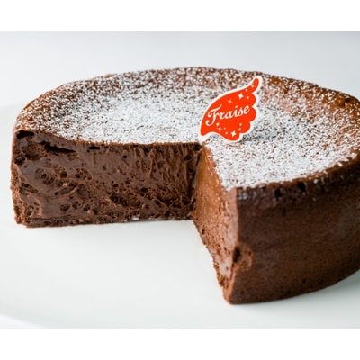 しっとりショコラ(18cm　8～10人用)【配送不可地域：離島】