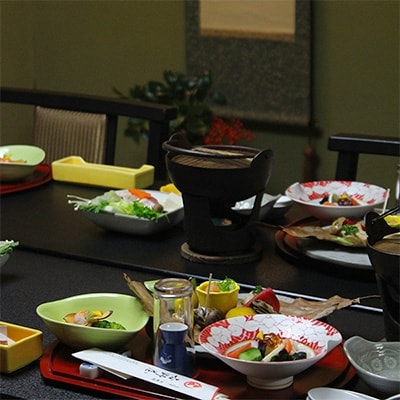 【安城芸妓おもてなし会席】お料理、お飲み物付き 安城芸妓1名 2時間のおもてなしペアチケット