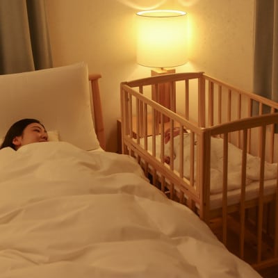 yamatoyaベビーベッド　リビングコット　敷きマットレス付き