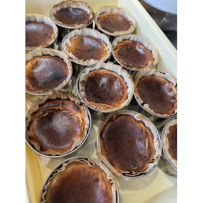 バニラがプチプチ芳醇に香る　米粉使用　濃厚ねっとりバスクチーズケーキ【配送不可地域：離島】