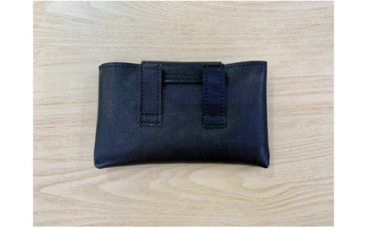 Made in Japan《スマホケース黒色（iPhoneXR・11対応）》・T032-17