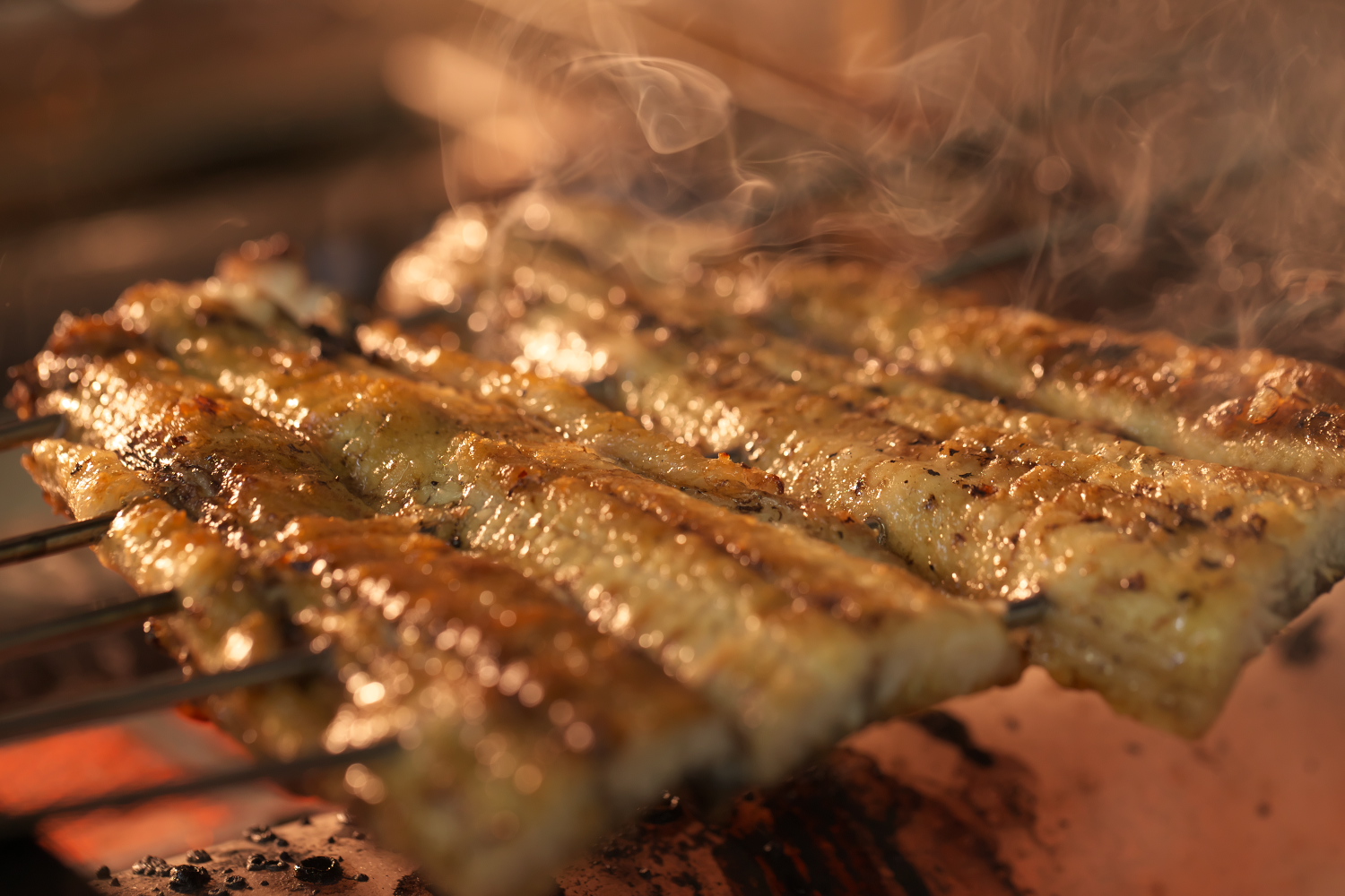手焼き　三河一色産うなぎ蒲焼3尾(400g)和処愛お奨めの逸品！無頭　国産　・A130-22
