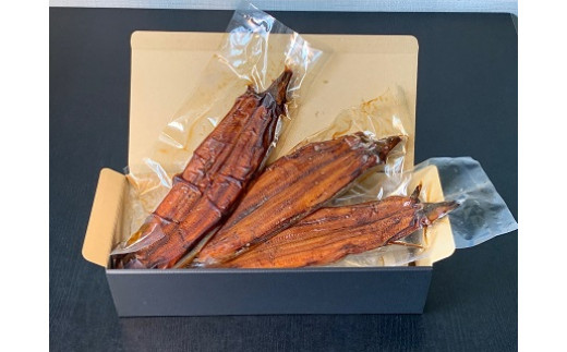 三河一色産うなぎ煮炙り焼き3尾（約180ｇ/尾）・K206-24