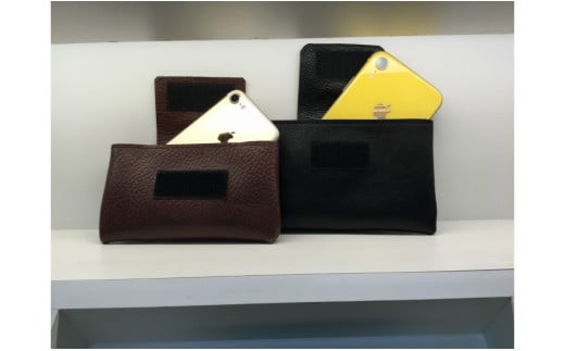 Made in Japan《スマホケース黒色（iPhoneXR・11対応）》・T032-17