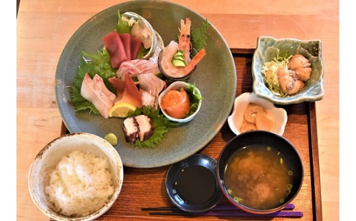 サカナ＋カフェ＋ゴハン　ぽわそん　食事券(6000円分)・K242-21