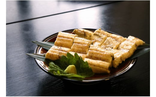 愛知三河産のうなぎ白焼き(特々大サイズ！2尾合計400～450g)・タレ付　国産・K008-21