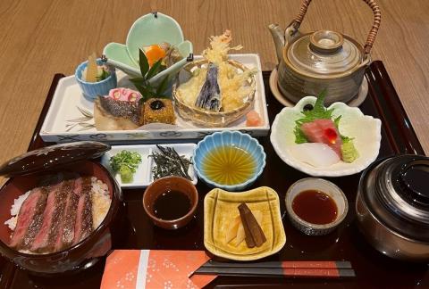 ホテル三河海陽閣内 レストラン「葵」日帰り 昼食利用券12,000円分_【G0443】