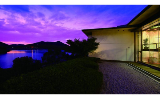 【入鹿の里】デラックスプラン 平日限定！明治村入村券付きプラン ペア宿泊券 | ペア宿泊券  2名分 1泊2食 ホテル 宿泊 休暇 平日限定 会席料理 明治村 レイクビュー  愛知 岐阜  名古屋 温泉宿泊 旅行 観光 宿泊 宿泊券 チケット リーズナブル 愛知