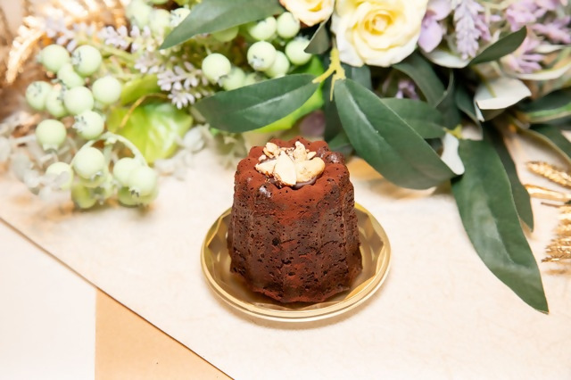 【米粉カヌレ】漆黒【chocolate】＆碧【greentea】ハーフ｜カヌレ 米粉 グルテンフリー 抹茶 チョコレート 高カカオ おやつ 大人のおやつ おいしい ご褒美 プレゼント laviolette