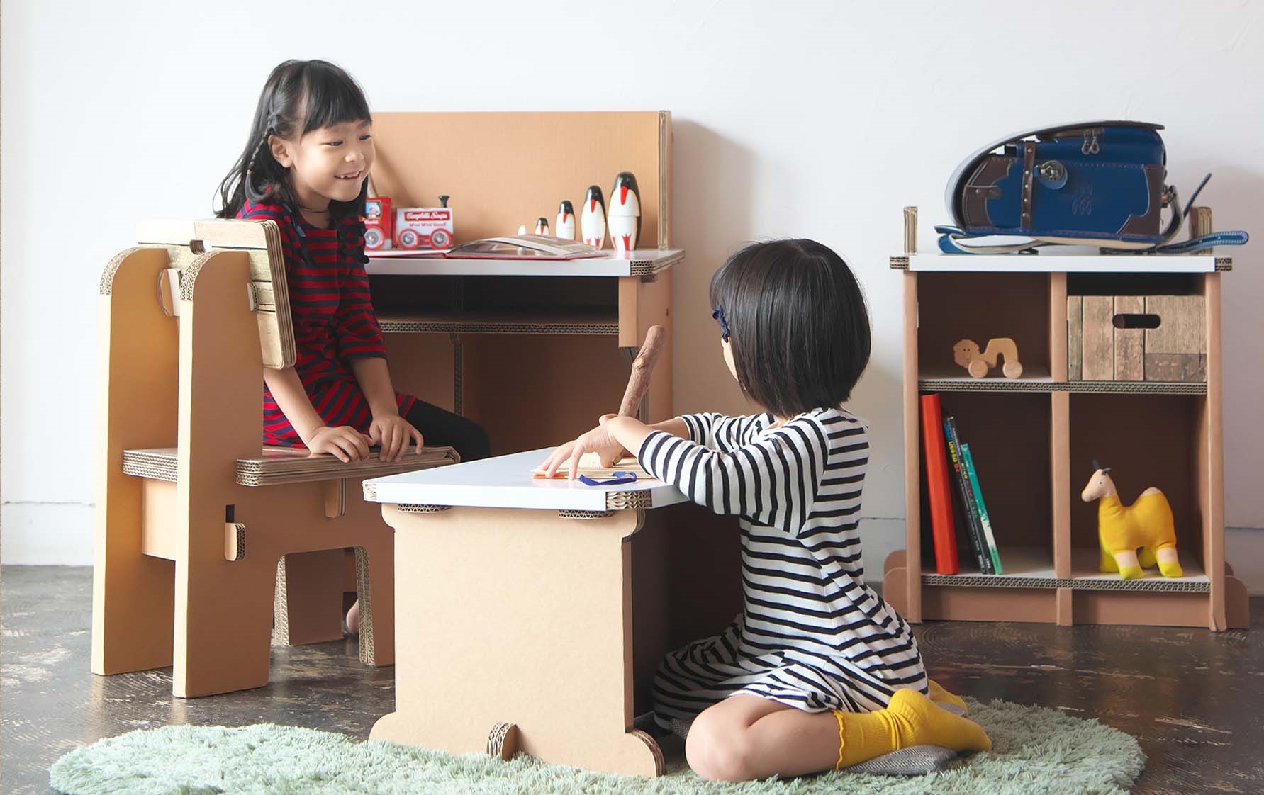 【ダンボール家具・トイ】ダンボールランドセルラック mini｜ラック 棚 おままごと おもちゃ 子ども 遊具 遊び 室内遊び かわいい