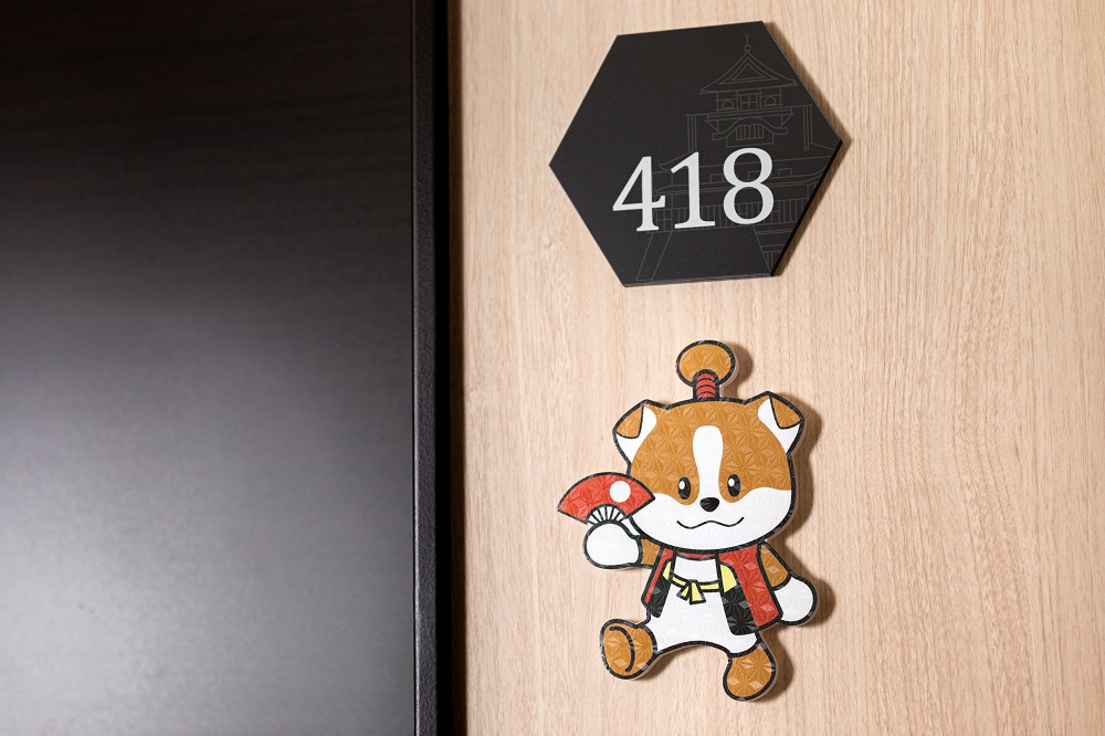 1泊朝食付 ペアご宿泊券【ホテルミュースタイル犬山エクスペリエンス わん丸君ルーム】 | ペア宿泊券 ツインルーム 2名分 朝食付き ホテル 露天風呂 宿泊 駅近 便利 休暇 国宝 犬山城 愛知 岐阜 尾張 名古屋 温泉宿泊 旅行 国内旅行 観光 宿泊 宿泊券 チケット 金券 リーズナブル 愛知県 わん丸君 キャラクター ゆるキャラ ご当地