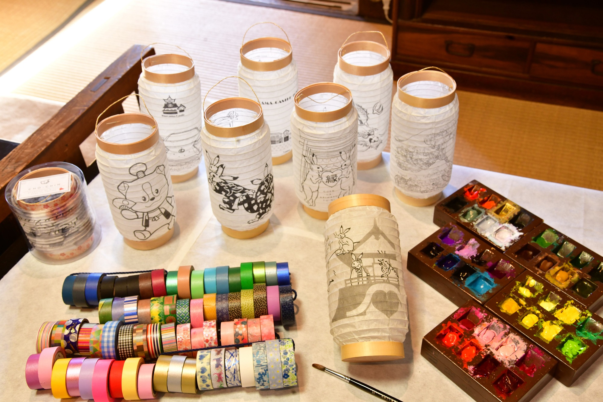 提灯塗り絵体験（1名分） ｜ 提灯 塗り絵 1名 1人 要予約 和小物 オリジナル 写真 インテリア 体験 犬山祭 おしゃれ かわいい 親子 夫婦 家族 ファミリー 自由研究 春休み 夏休み 冬休み 友達 お土産 おみやげ お出かけ おでかけ カフェ 子供 子ども 名古屋 日帰り 東海 愛知 岐阜 尾張