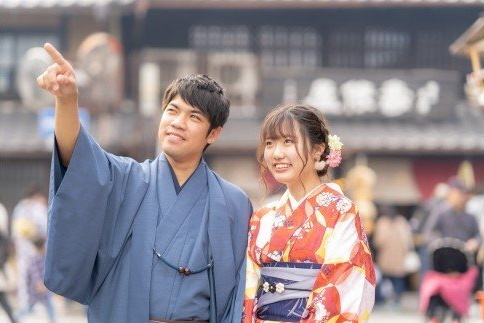 犬山城下町 着物レンタルプラン（ペア）| 着物レンタル 小物 2名 2人 要予約 散策 和服 写真 女子会 コスプレ かわいい インスタ映え デート 着付け 着物 浴衣 レンタル 体験 撮影 カメラマン 名古屋 日帰り 東海 愛知 岐阜 尾張 ペアチケット