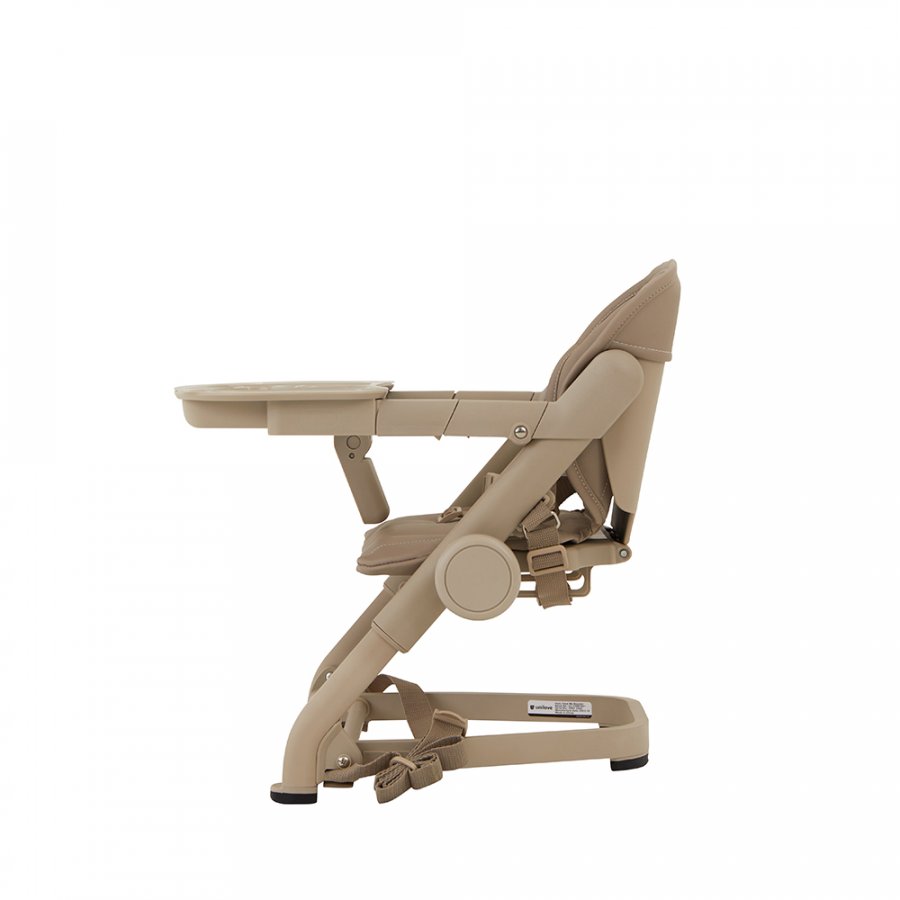 ブースターチェア feedme（ミルクティー）｜カトージ KATOJI ブランド 子育て 子ども 子供 お座り おしゃれ かわいい 赤ちゃん ベビー ベビーチェア チェア 赤ちゃん用チェア 椅子 家具 ブラウン ベージュ