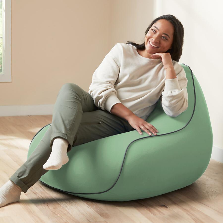 Yogibo Lounger（ディープパープル）｜ ヨギボー ラウンジャー ビーズクッション クッション ソファ チェア リラックス 1人用 ビーズソファ Lounger カラフル かわいい おしゃれ 愛知県 岐阜県 名古屋 Yogiboア ベッド リクライナー 1人用 2人用 クッション Lite Luxe シック おしゃれ 愛知県 岐阜県 名古屋 Yogibo