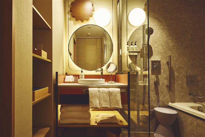 【ホテルインディゴ 犬山有楽苑】木曽川ビュールームご宿泊ペア招待券（朝食付き） | ペア宿泊券 2名分 朝食付き ホテル 高級 露天風呂 宿泊 休暇 国宝 犬山城 如庵 有楽苑 愛知 岐阜 尾張 名古屋 温泉宿泊 旅行 観光 宿泊 宿泊券 チケット 愛知県