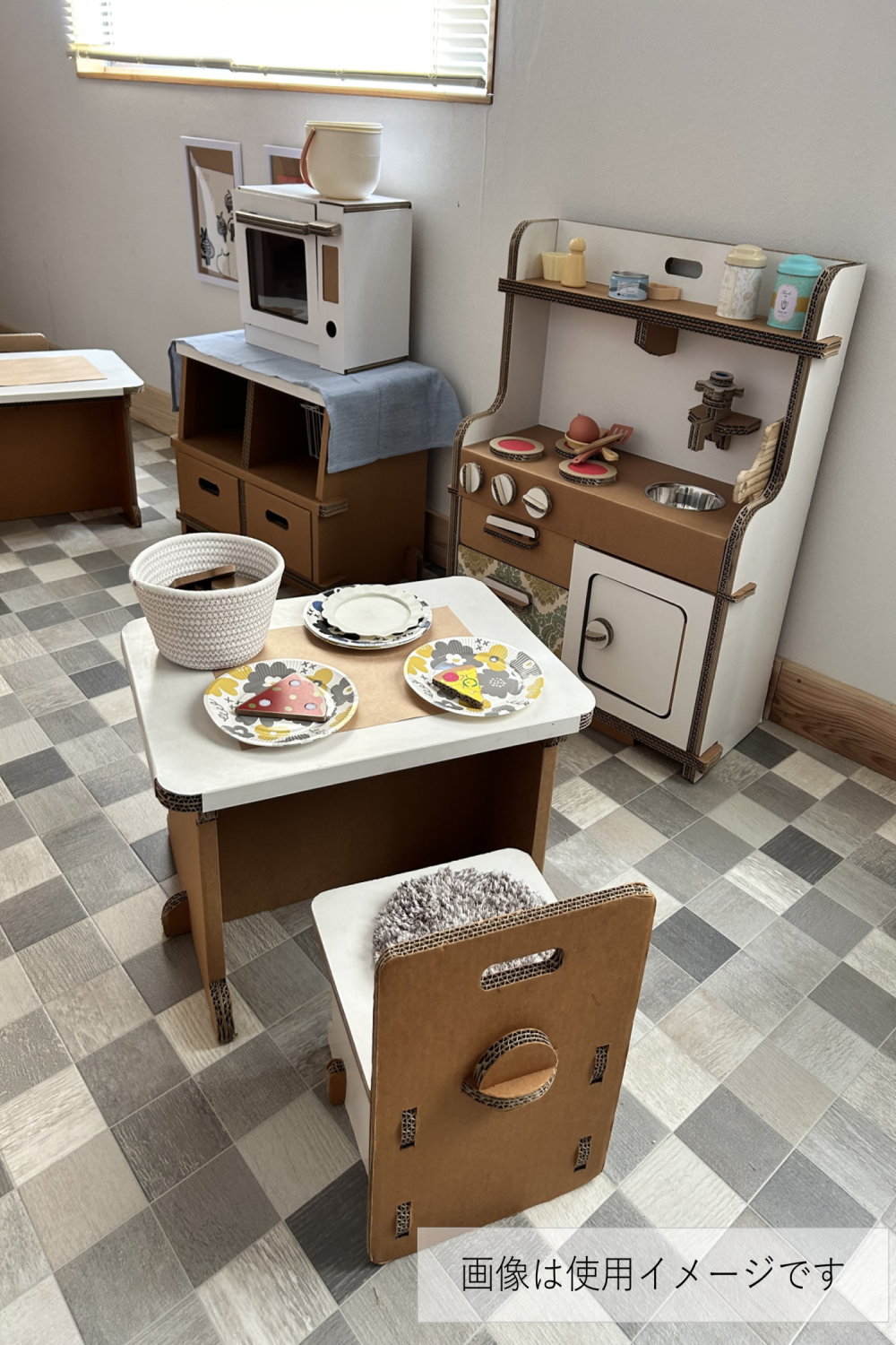 【ダンボール家具・トイ】ダンボールこどもつくえ&ちびっこスツール｜つくえ 椅子 おままごと おもちゃ 子ども 遊具 遊び 室内遊び かわいい