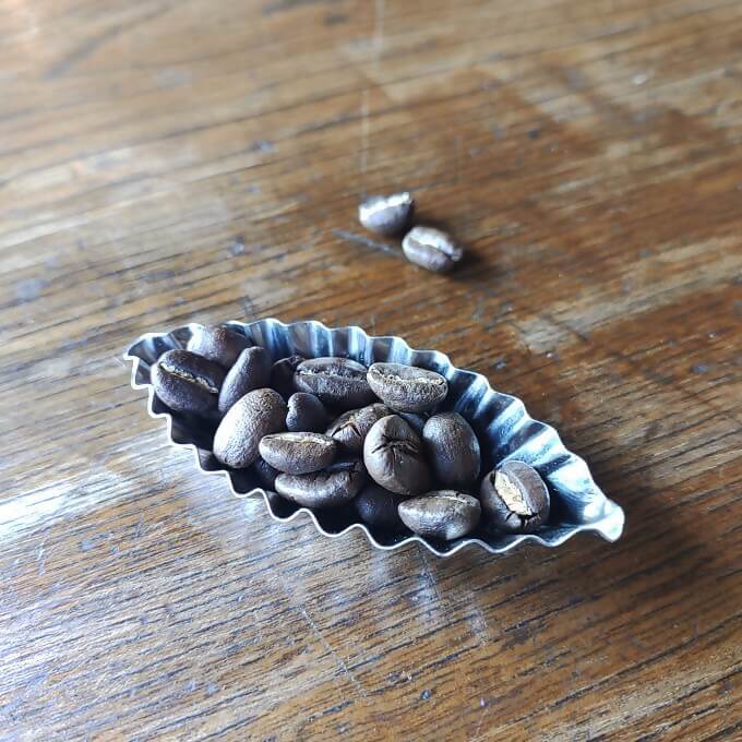 スペシャルティコーヒーのドリップバッグ　10袋セット｜コーヒー 珈琲 スペシャルティコーヒー おすすめ 焙煎 ドリップバッグ 10個 白くま 茶くま セット 簡易包装 手作り 手づくり 飲料 くま くまと珈琲 おうち用 自宅用 自分用 犬山市 城下町 愛知県