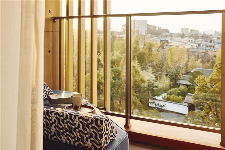 【ホテルインディゴ 犬山有楽苑】如庵ビュールームご宿泊ペア招待券（朝食・夕食付き） | ペア宿泊券 2名分 1泊2食 ホテル 高級 露天風呂 宿泊 休暇 国宝 犬山城 如庵 有楽苑 愛知 岐阜 尾張 名古屋 温泉宿泊 旅行 観光 宿泊 宿泊券 チケット 愛知県