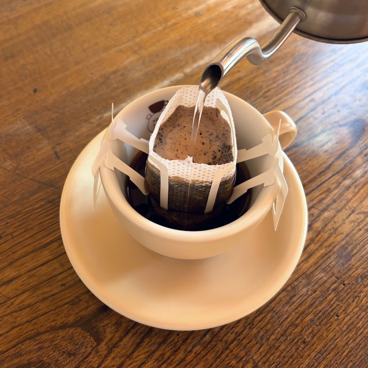 ドリップバッグとクッキーのプチギフト（M）｜ コーヒー 珈琲 スペシャルティコーヒー おすすめ 焙煎 ドリップバッグ くまちゃん ちょっとしたギフト 手作り 手づくり 飲料 クッキー くま くまと珈琲 プチギフト プレゼント お返し ギフト 贈答 犬山市 城下町 愛知県