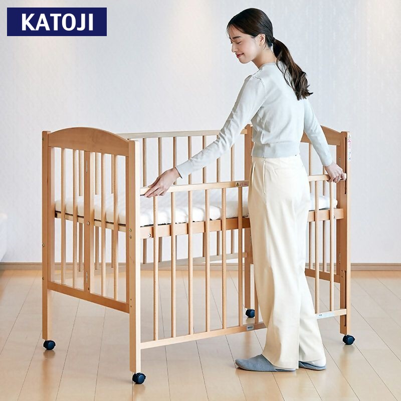 日本製折りたたみベビーベッドハイタイプ（ナチュラル）｜カトージ KATOJI ブランド 子育て お昼寝 子ども 子供 おしゃれ 赤ちゃん ベビー ベビー用品 ベビーベッド ベッド ハイシート 家具 かわいい